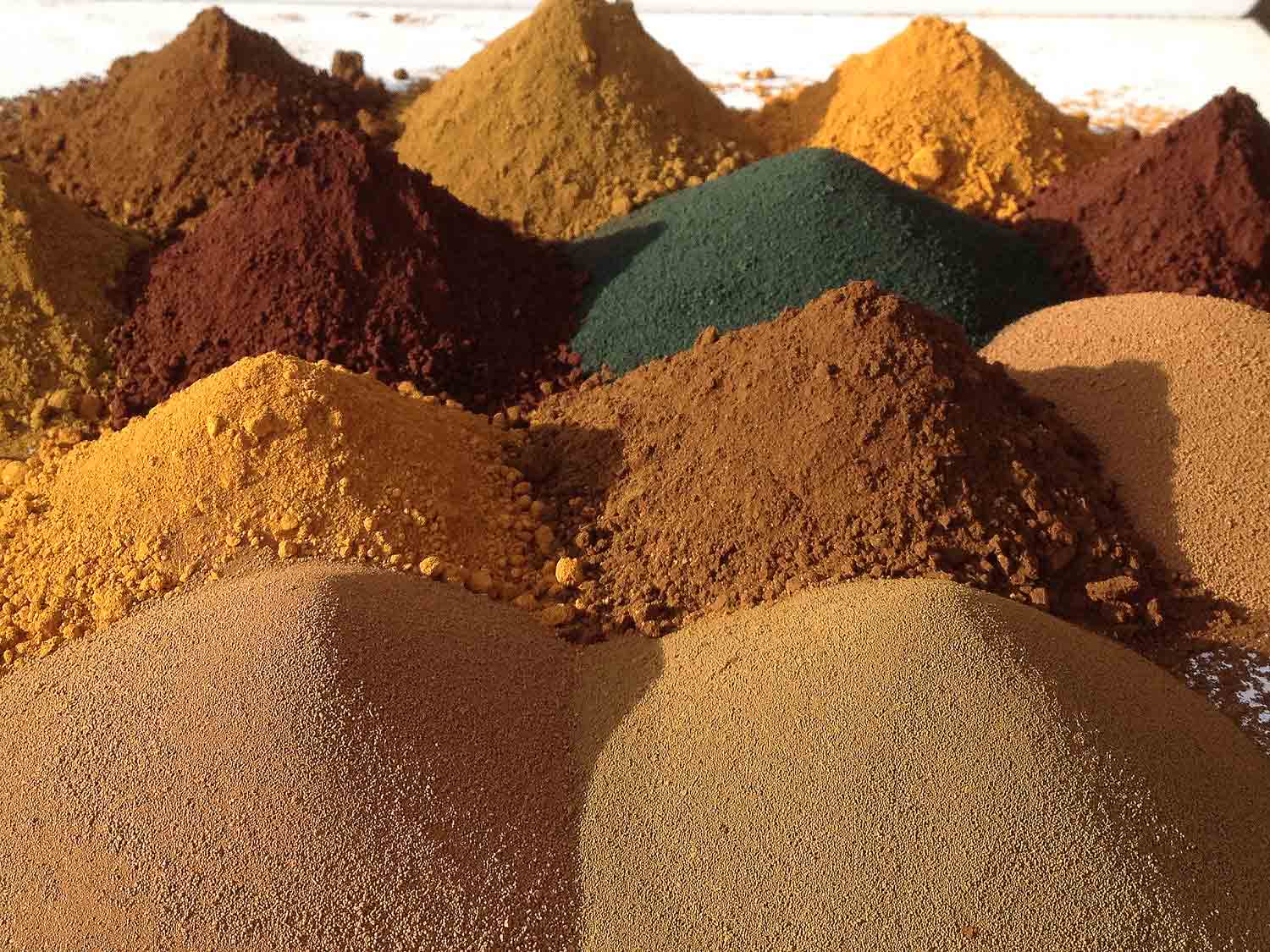 new-riverside-ochre-ochre-umber-natural-iron-oxide-pigment